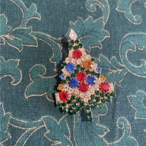 Vintage Rhinestone Christmas Tree Brooch Multi Color Open Design Gold Tone Pin